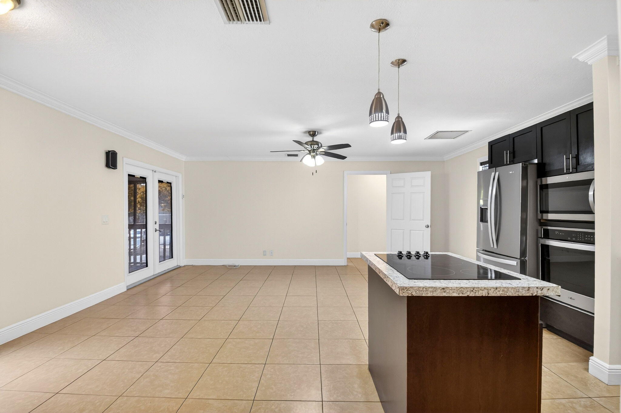 CROSSINGS OF BOYNTON BEACH CONDO - Residential