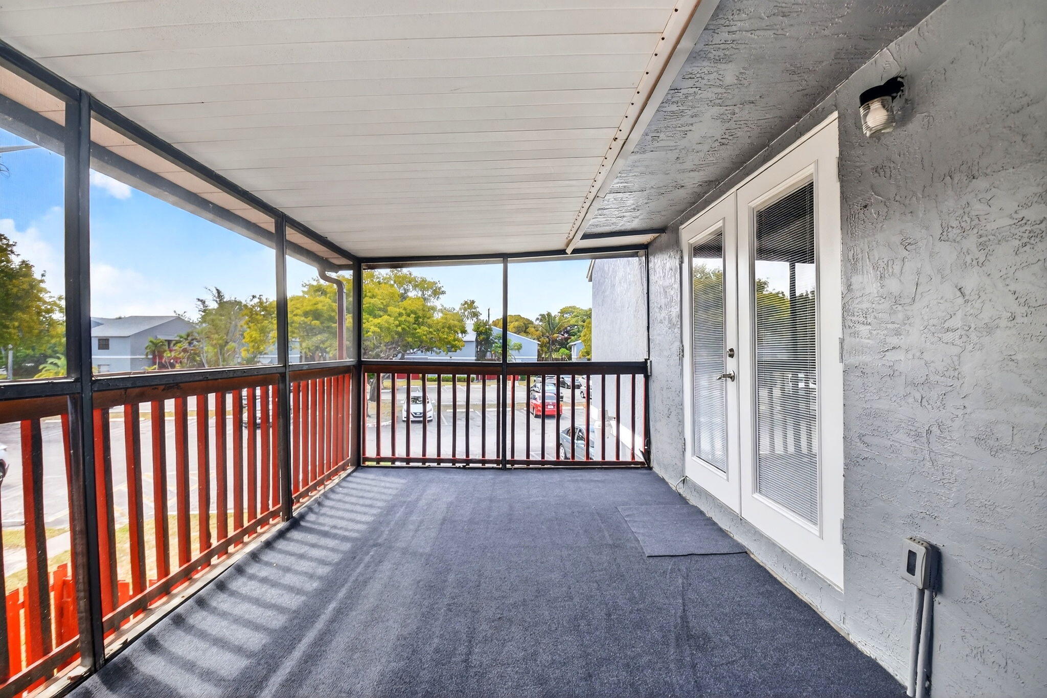 CROSSINGS OF BOYNTON BEACH CONDO - Residential