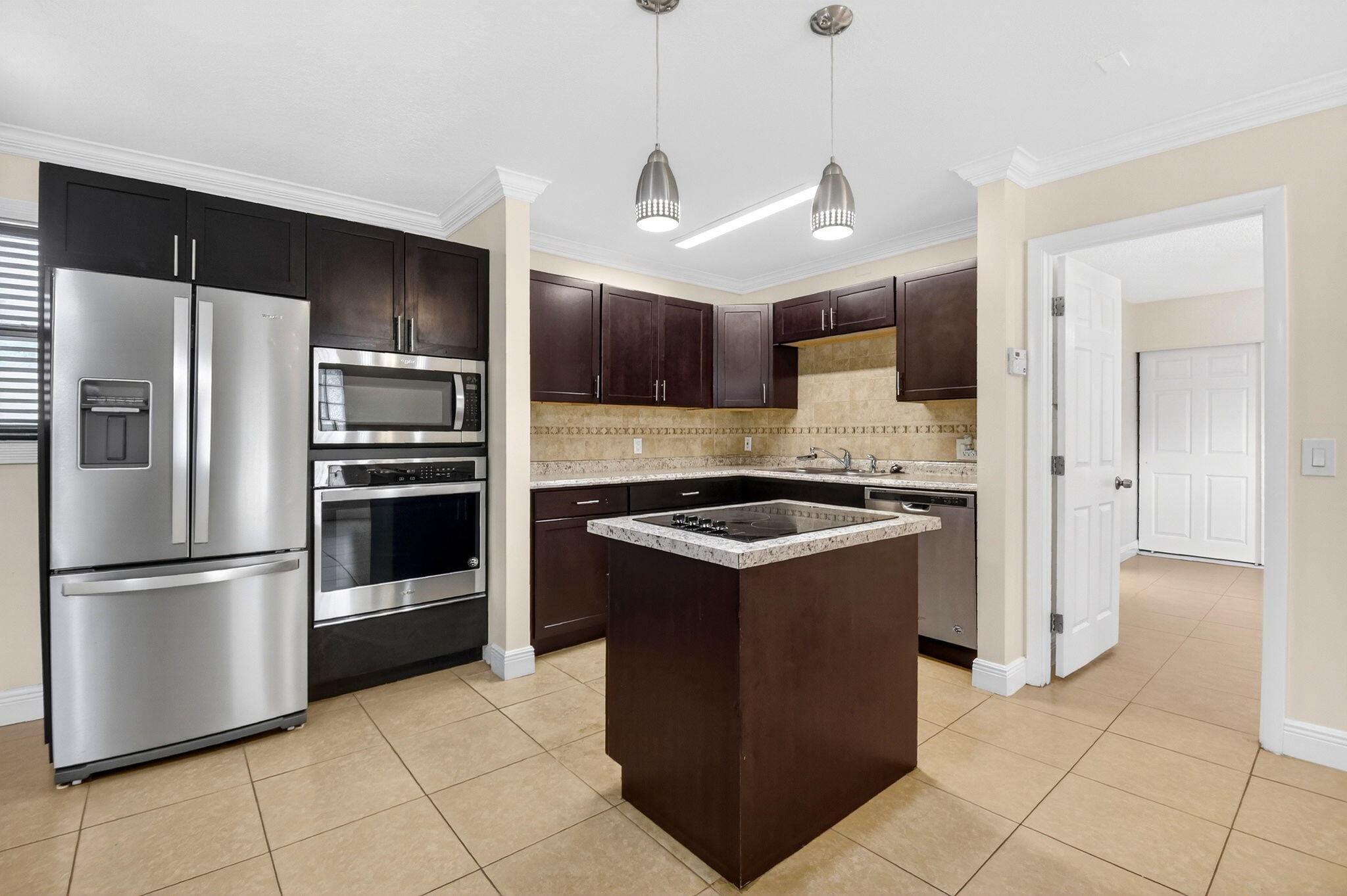 CROSSINGS OF BOYNTON BEACH CONDO - Residential