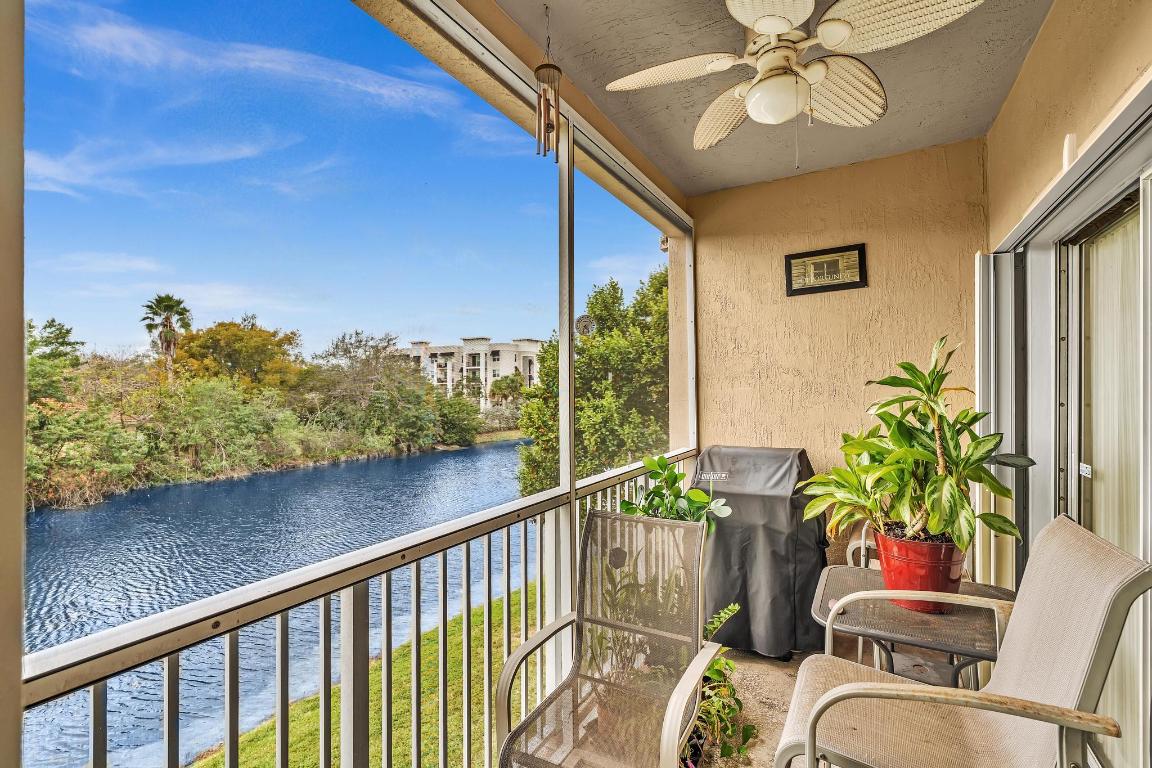 HAMPTON HILLS CONDO - Residential