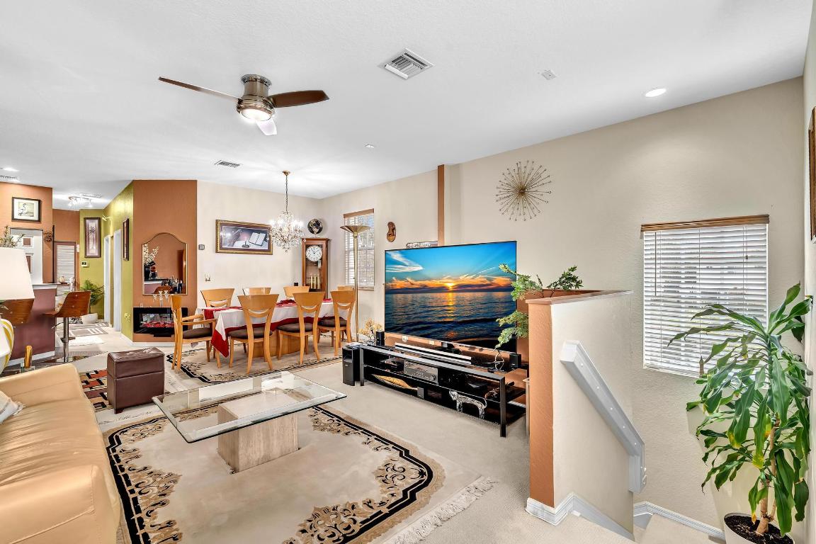 HAMPTON HILLS CONDO - Residential