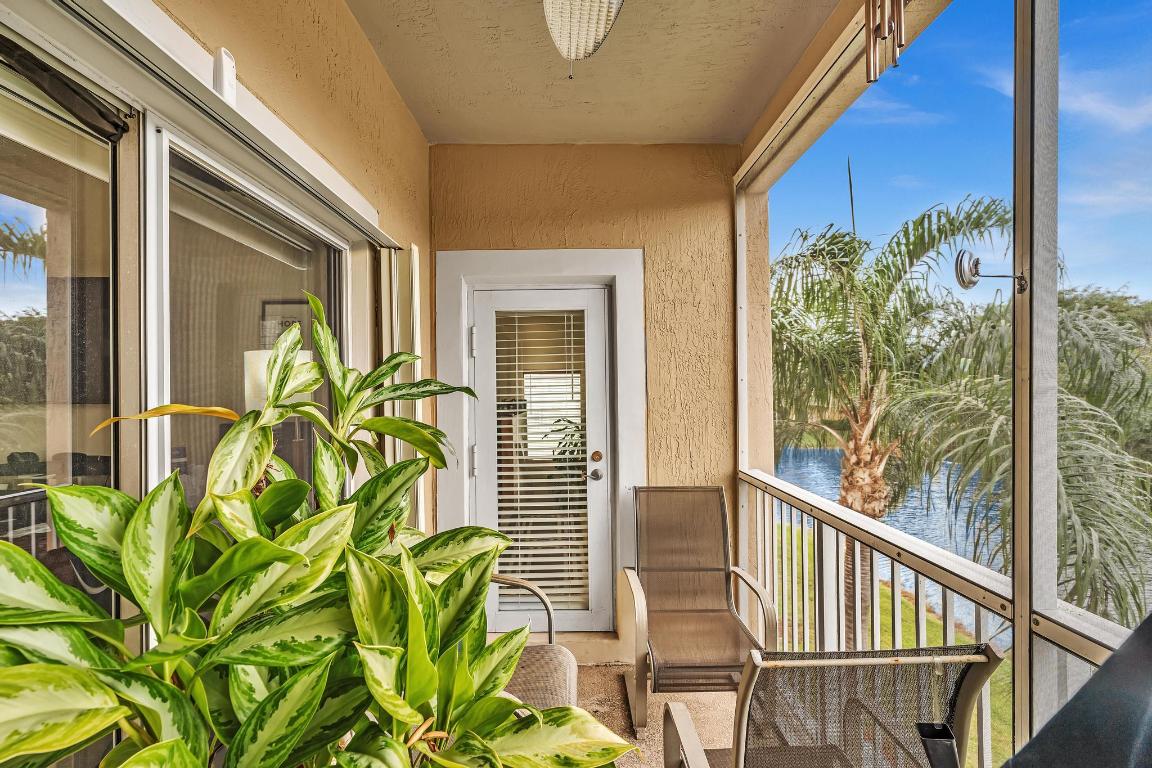 HAMPTON HILLS CONDO - Residential