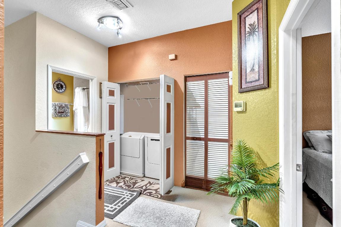 HAMPTON HILLS CONDO - Residential