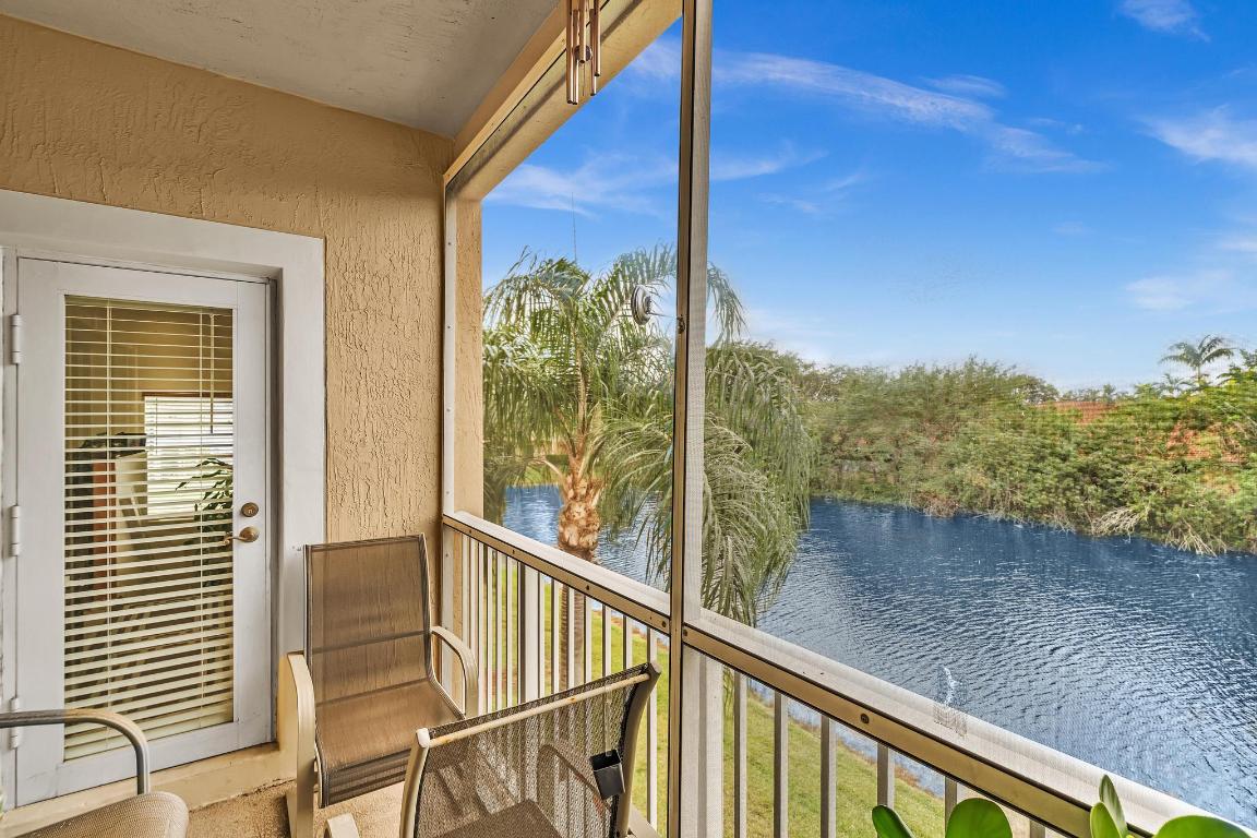 HAMPTON HILLS CONDO - Residential