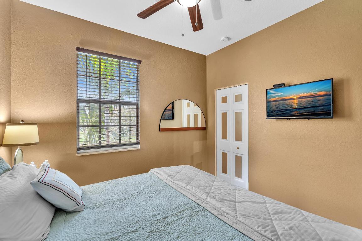 HAMPTON HILLS CONDO - Residential