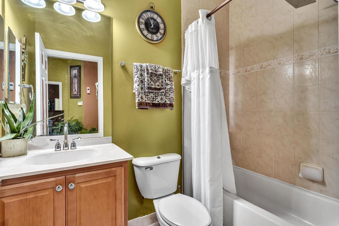 HAMPTON HILLS CONDO - Residential