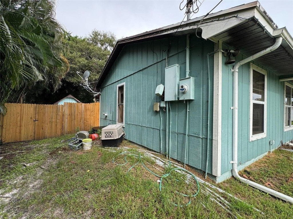 Photo of 6101 Balsam Drive, Fort Pierce, FL 34982 (MLS # F10527199)