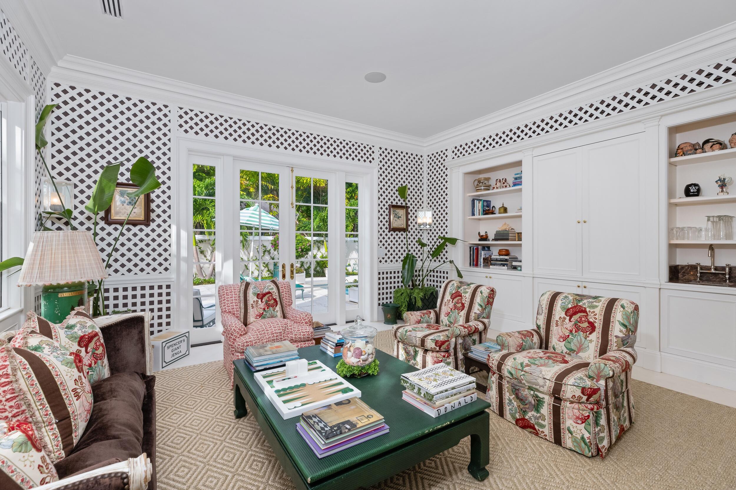 BOULEVARD ESTATES - Residential