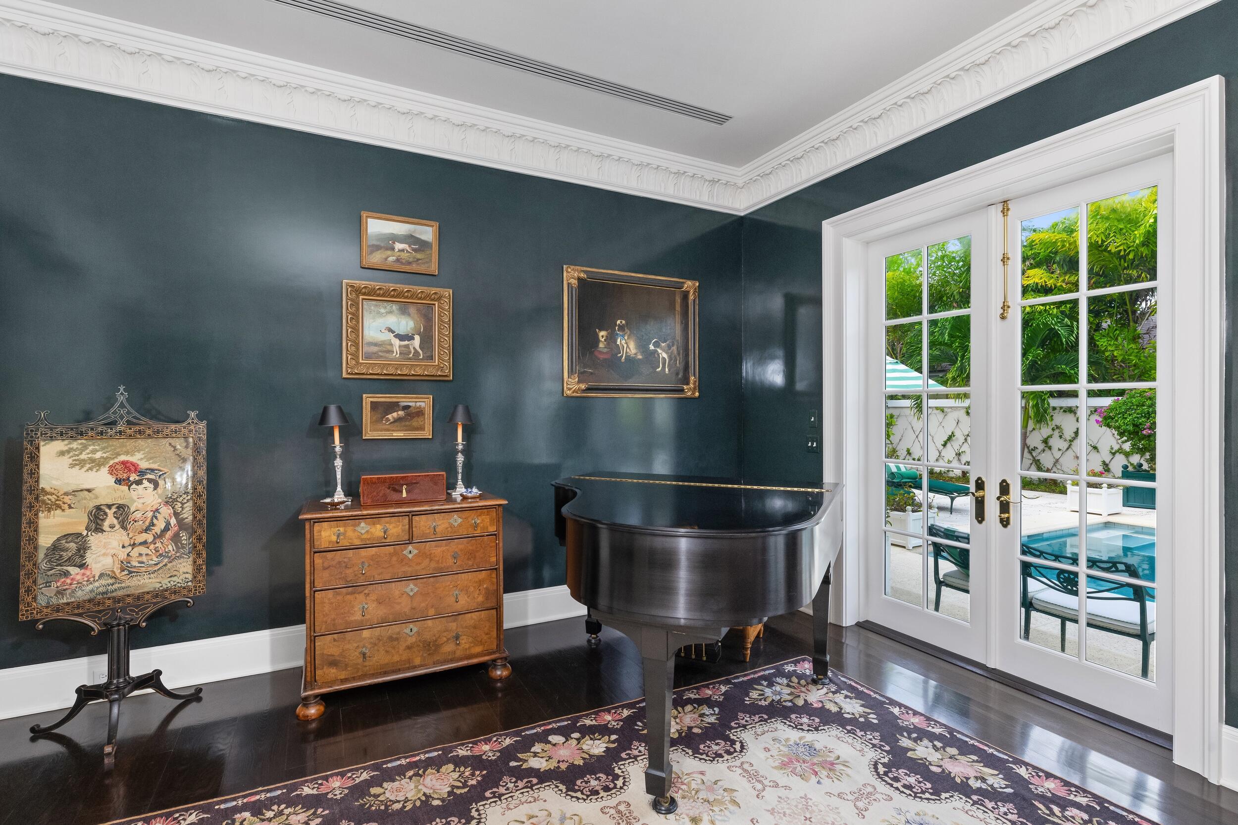 BOULEVARD ESTATES - Residential