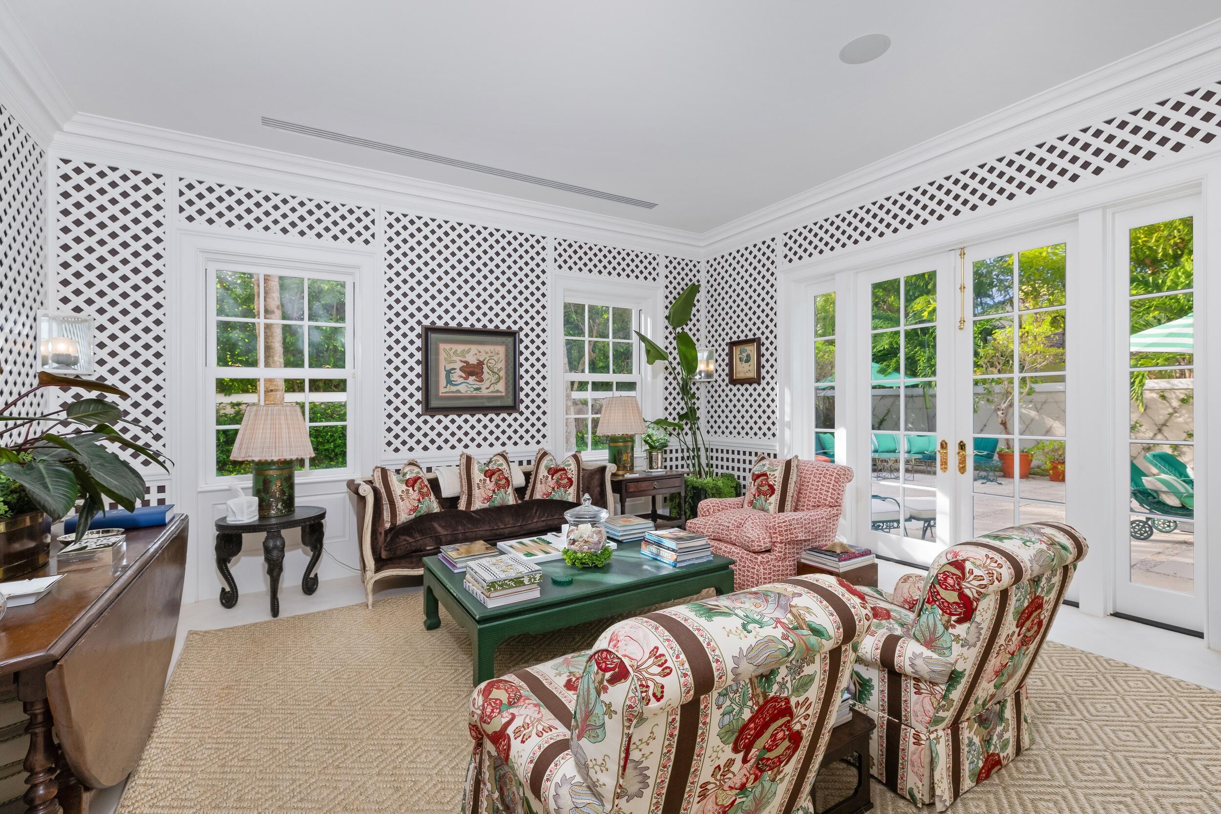 BOULEVARD ESTATES - Residential