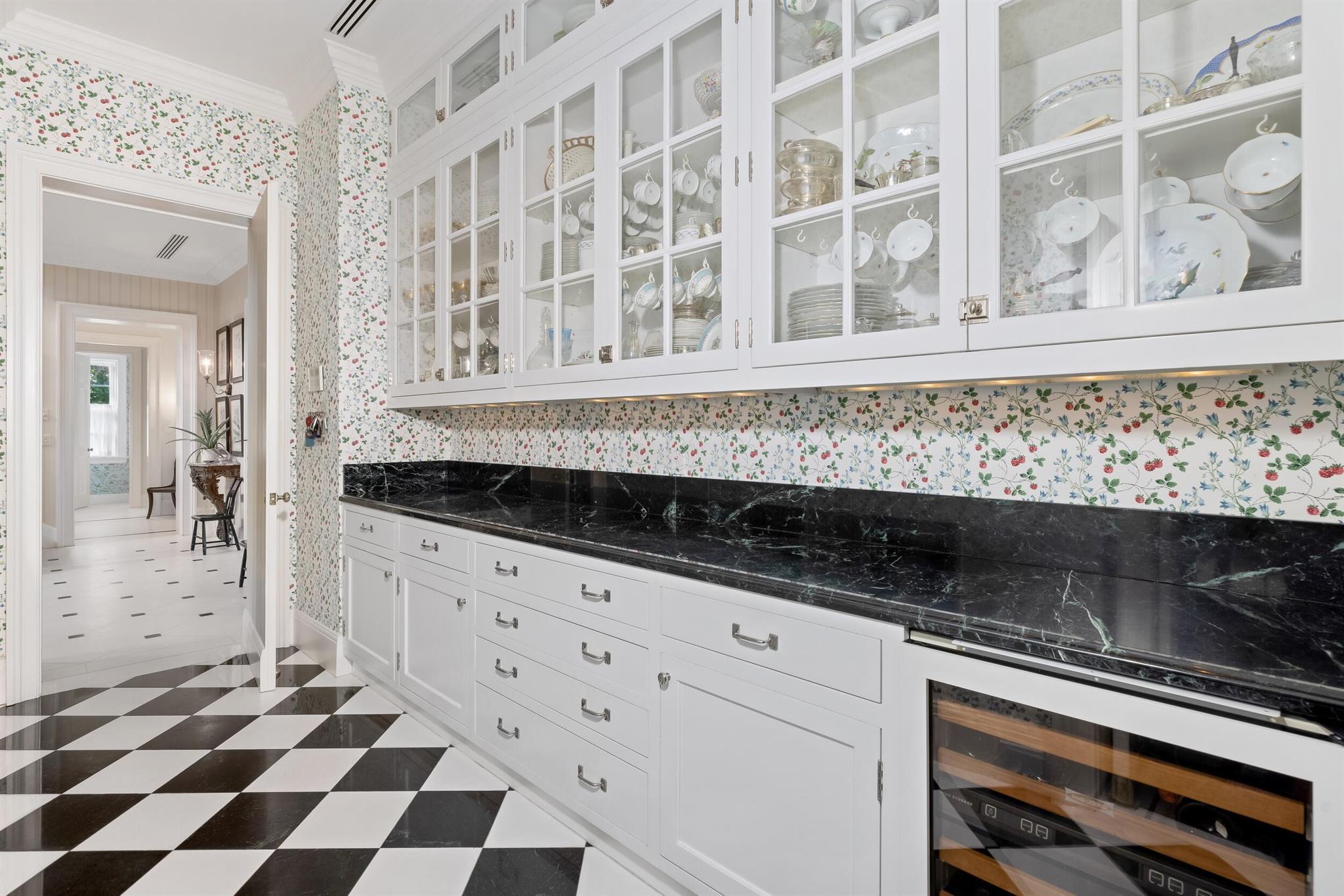 BOULEVARD ESTATES - Residential