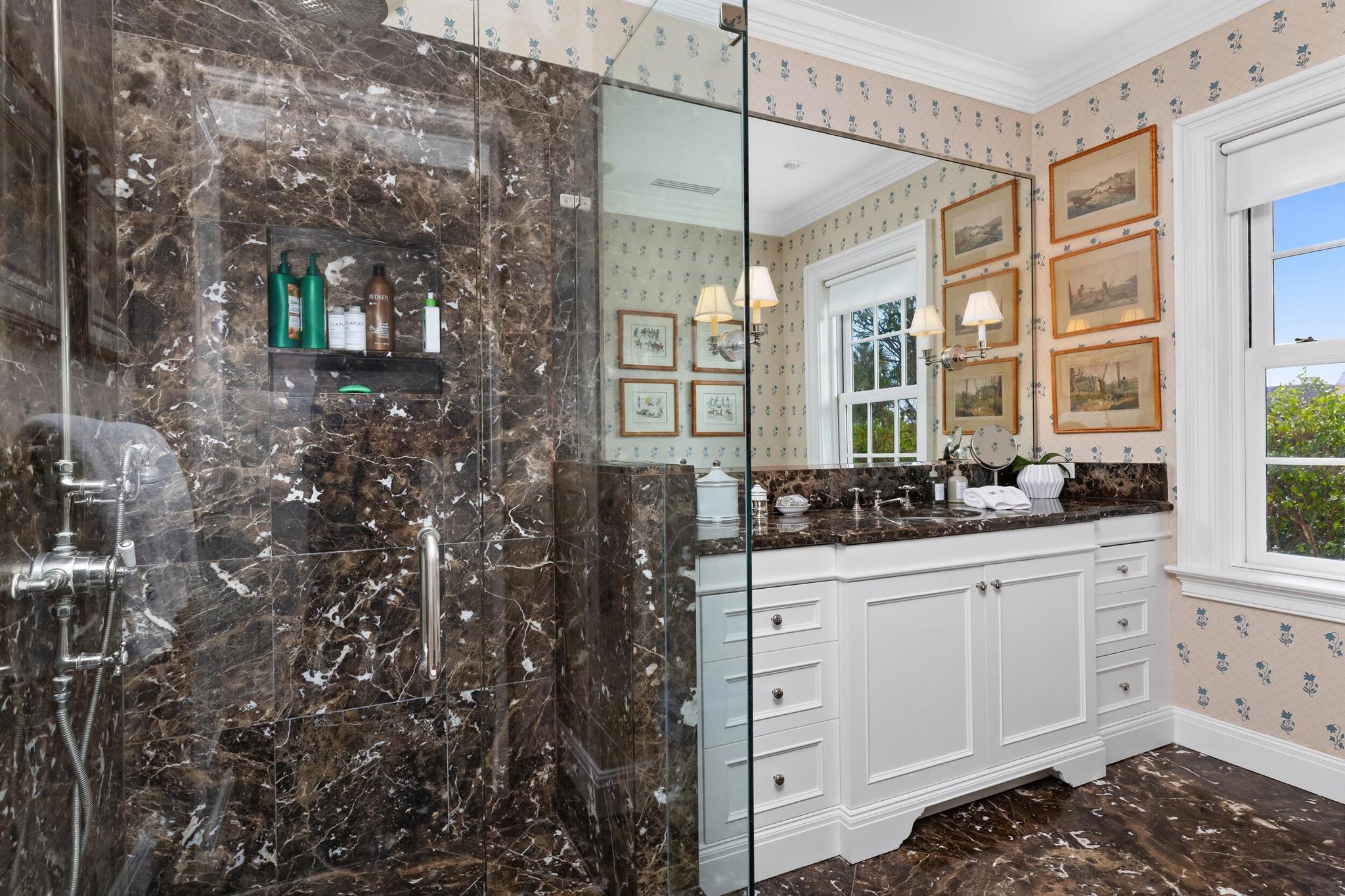 BOULEVARD ESTATES - Residential