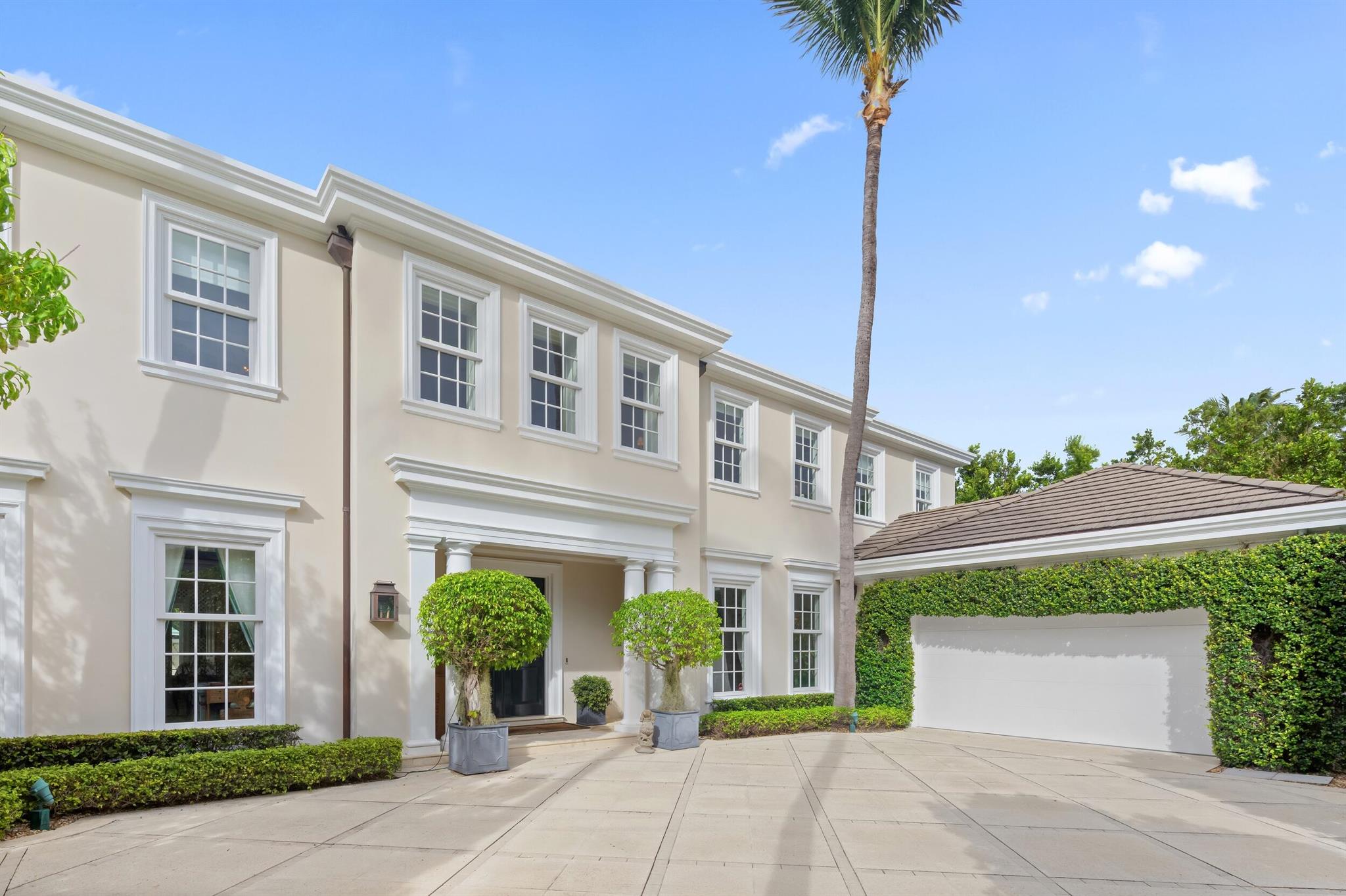 BOULEVARD ESTATES - Residential