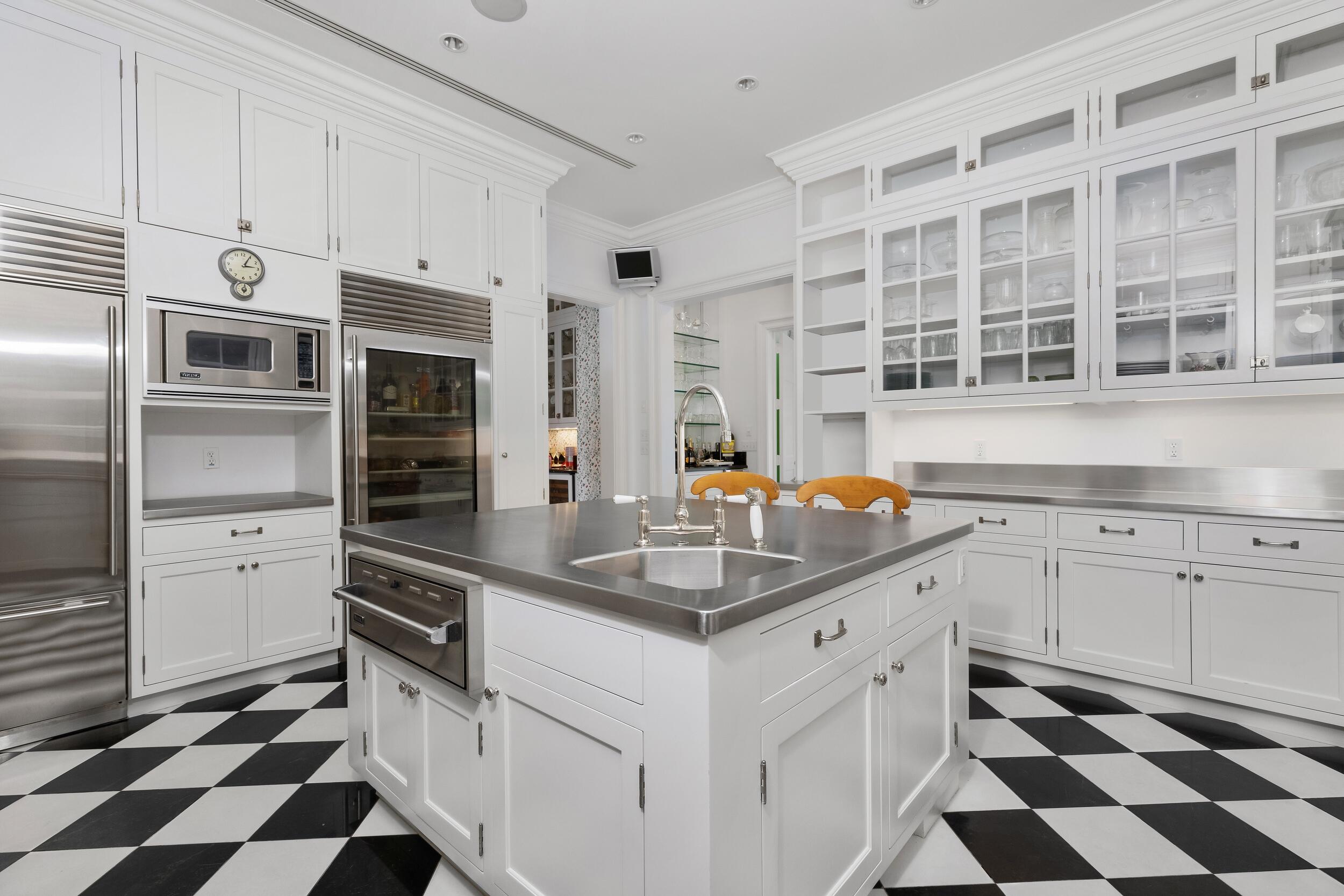 BOULEVARD ESTATES - Residential