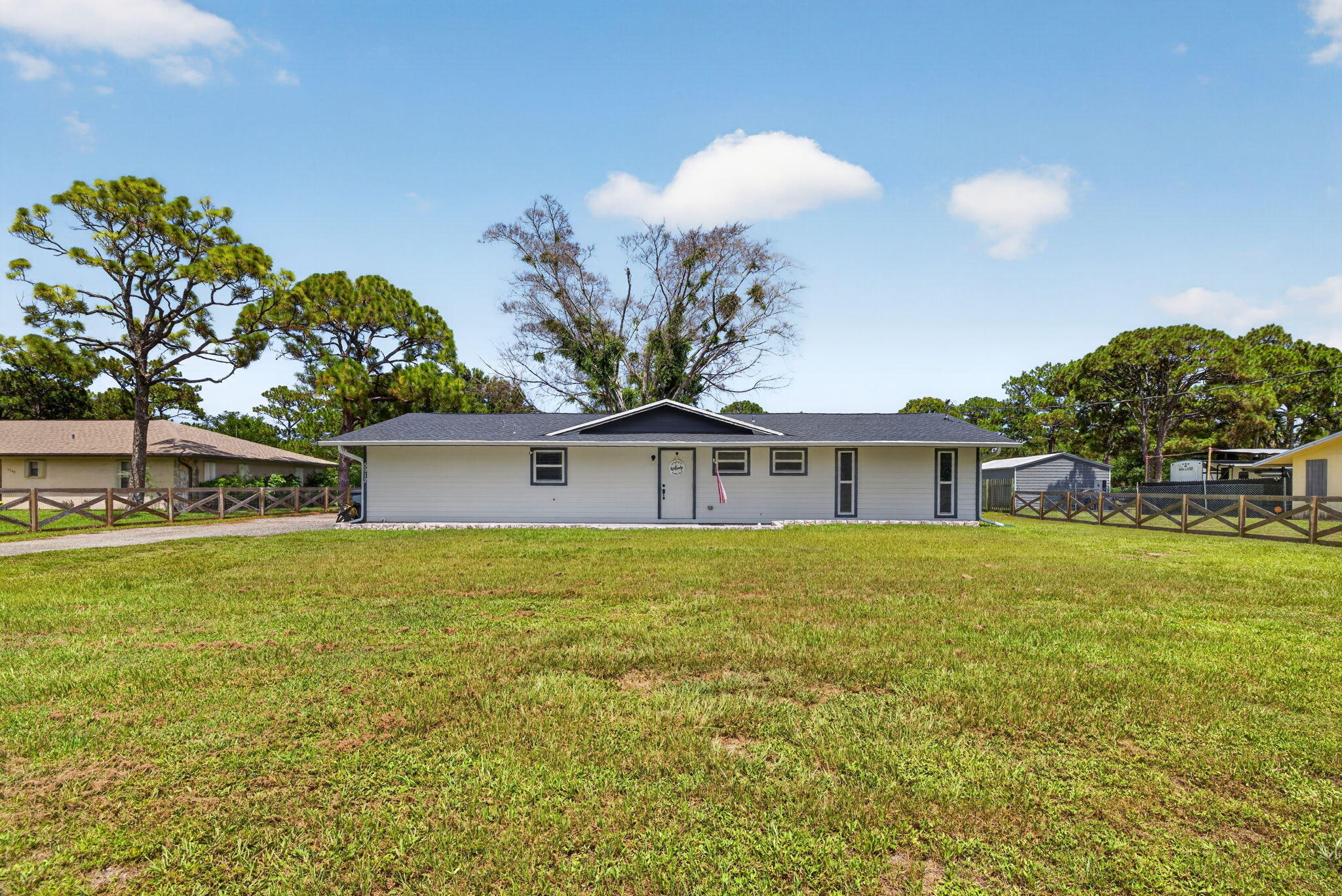 5912 Pinetree Drive