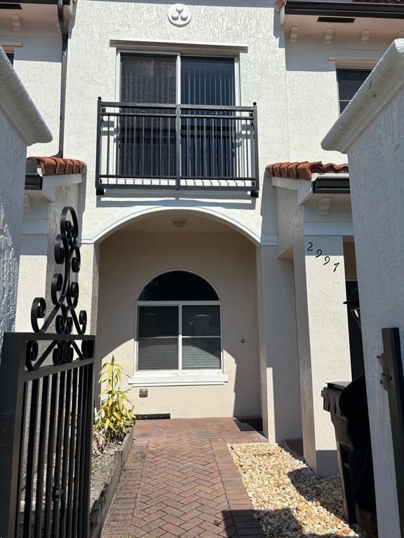Remarks
Well maintained, great two-story 2 bedroom 2.5 bathroom townhouse in newly developed area of Lauderdale Lakes. Cable and internet included. Tile and laminate flooring throughout. Walk-in closet in master bedroom. Full sized washer and dryer inside unit. Front yard has a enclosed wall for privacy. Close to major highways and major shopping centers.
