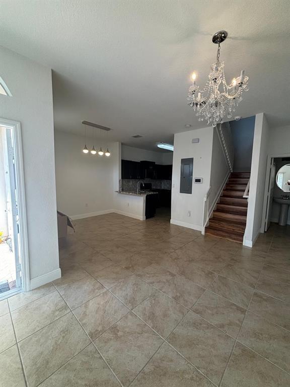 EDC ASSOCIATES PLAT - Residential Lease