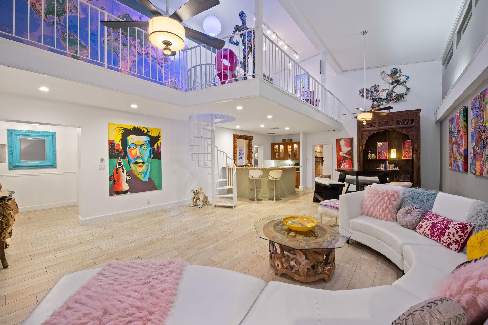 Lighthouse Point First Se - Residential