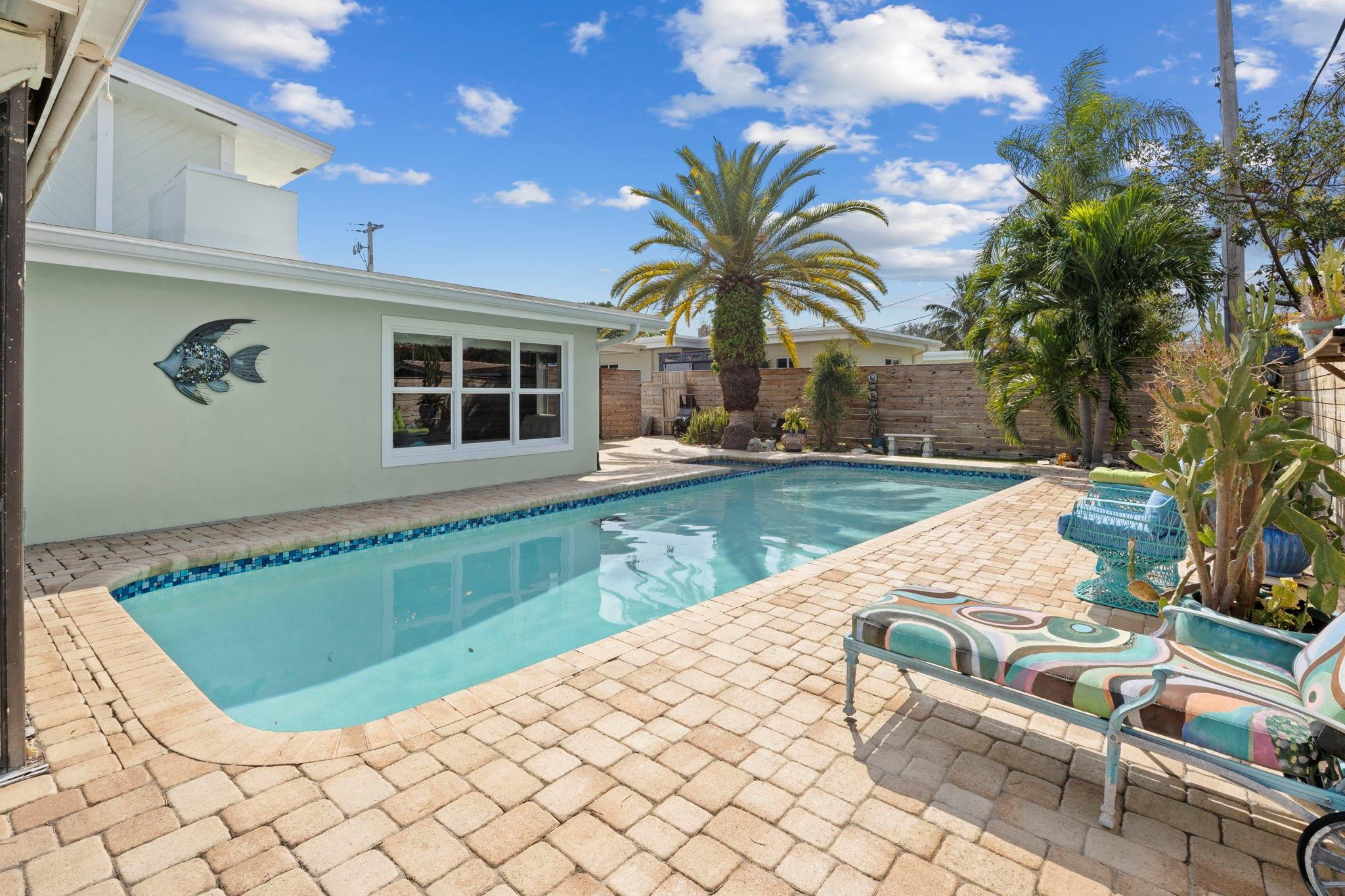 Lighthouse Point First Se - Residential