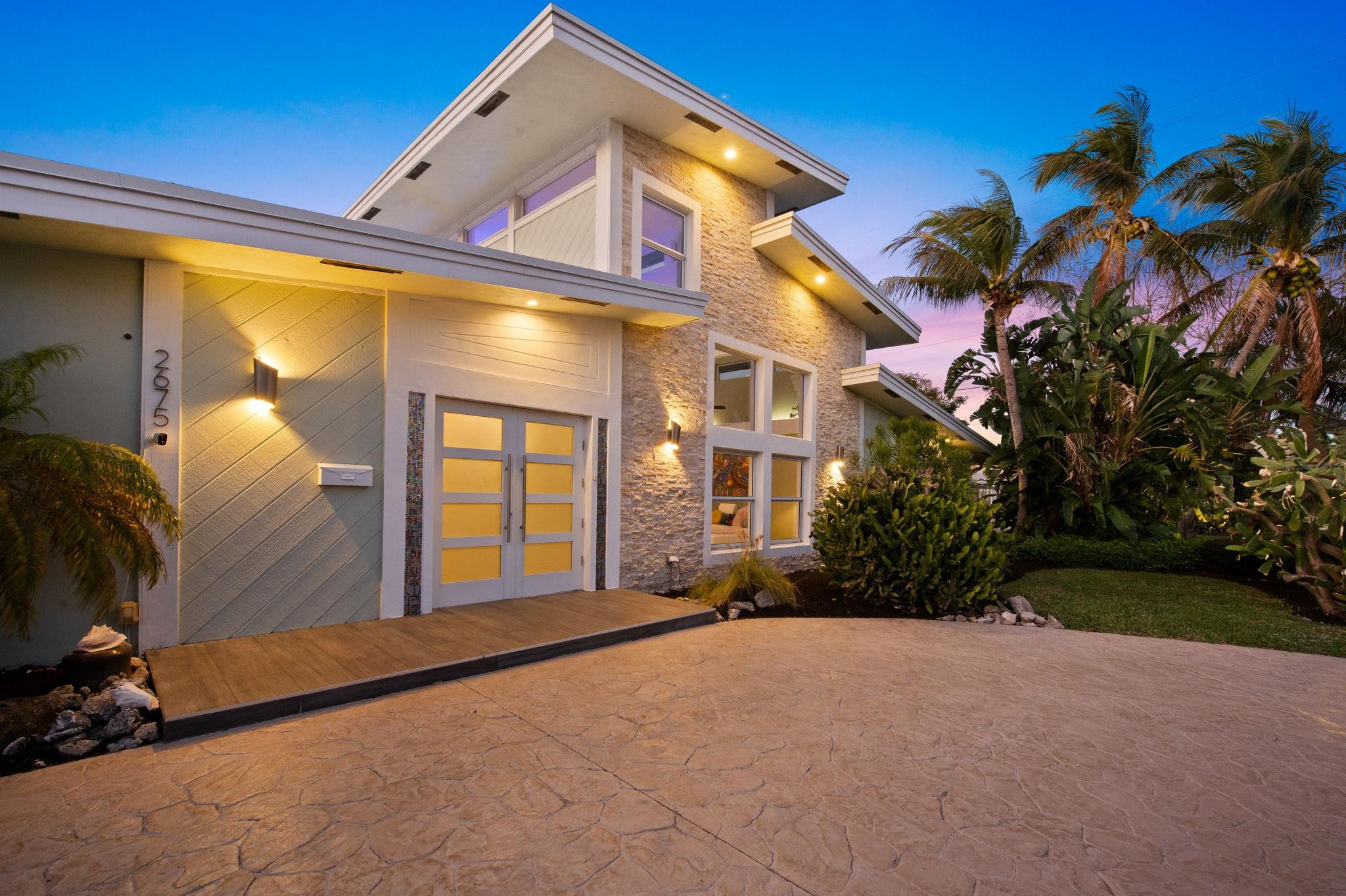 Lighthouse Point First Se - Residential