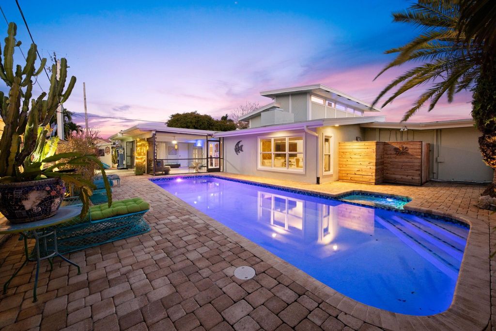 Photo of 2675 NE 24th Street, Pompano Beach, FL 33064 (MLS # F10554865)