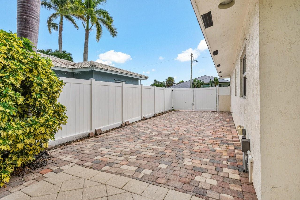 Paradise Palms Unit 03 - Residential