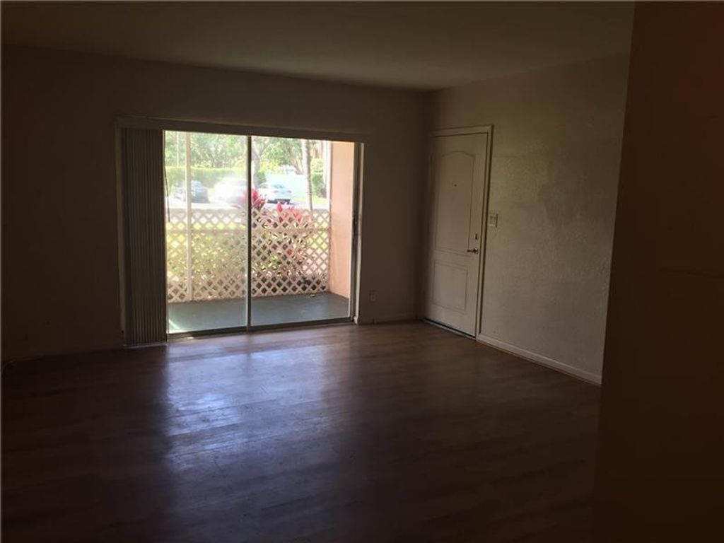 Photo of 770 SE 2nd Avenue #101-A, Deerfield Beach, FL 33441 (MLS # F10556095)