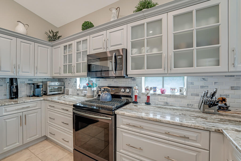 8438 Siciliano Street