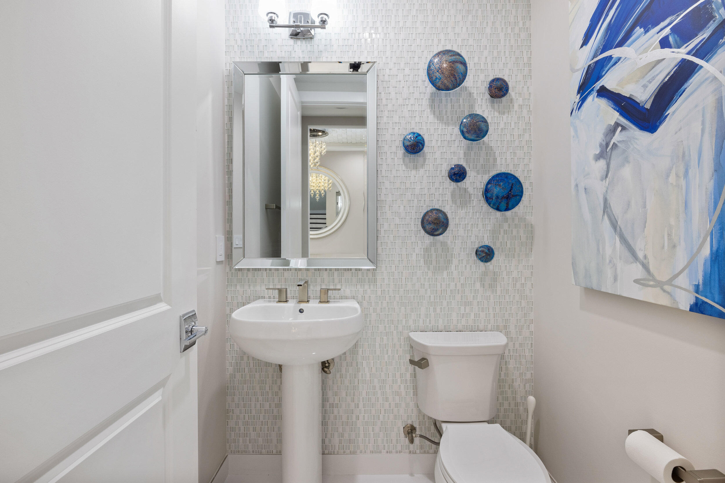 ARTISTRY - Residential