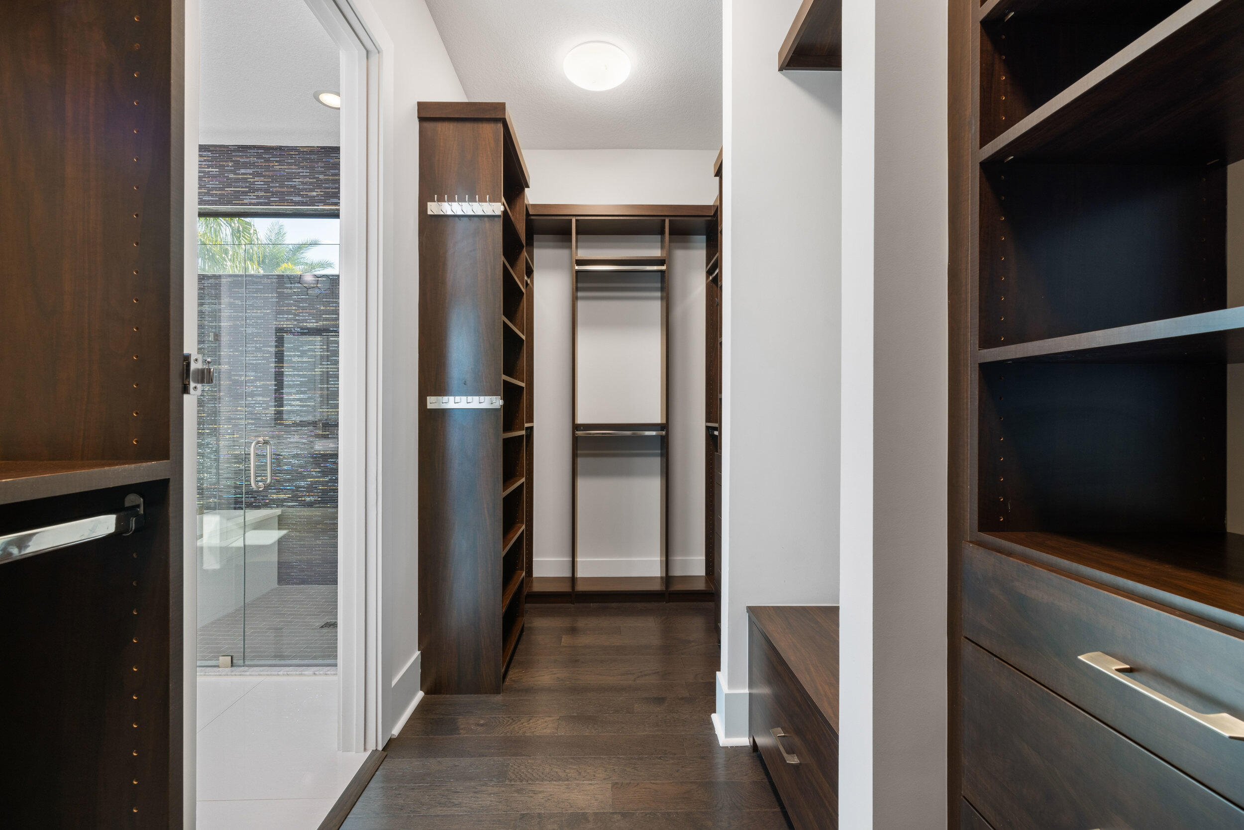 ARTISTRY - Residential