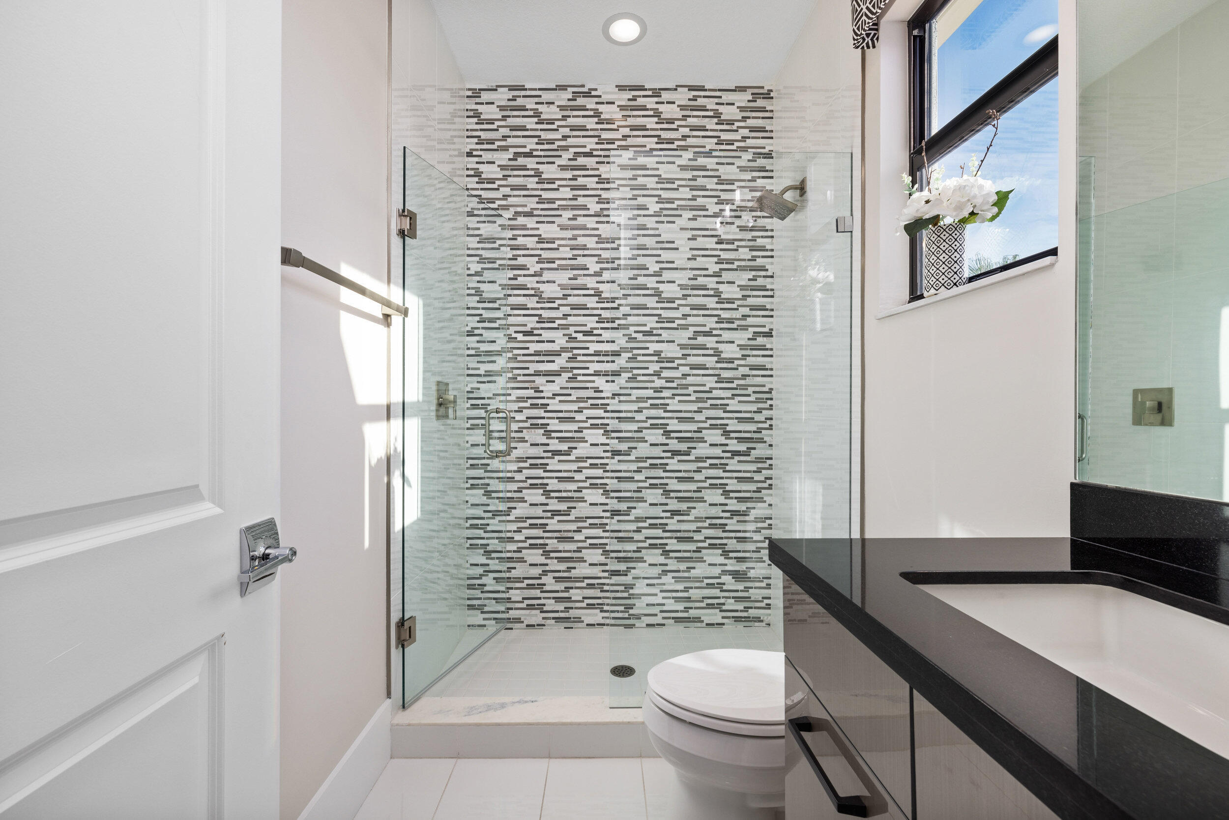 ARTISTRY - Residential