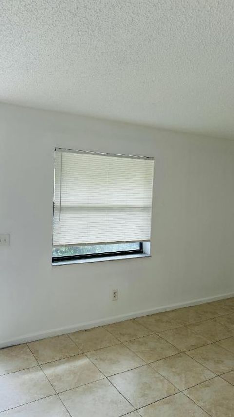 Tiny photo for 2345 N 2nd Avenue N #11, Lake Worth, FL 33461 (MLS # R11132046)