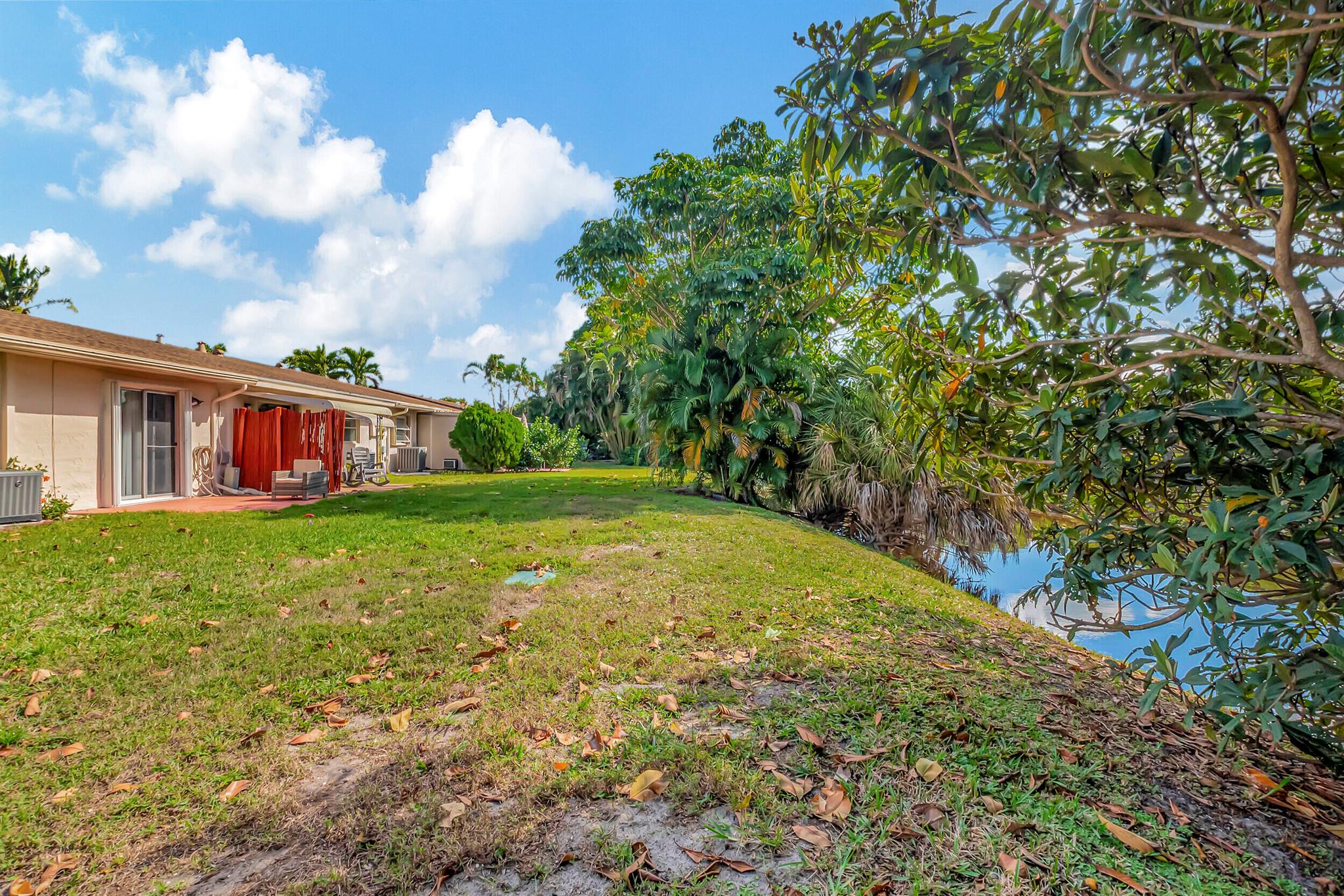 DELRAY VILLAS 1 - Residential