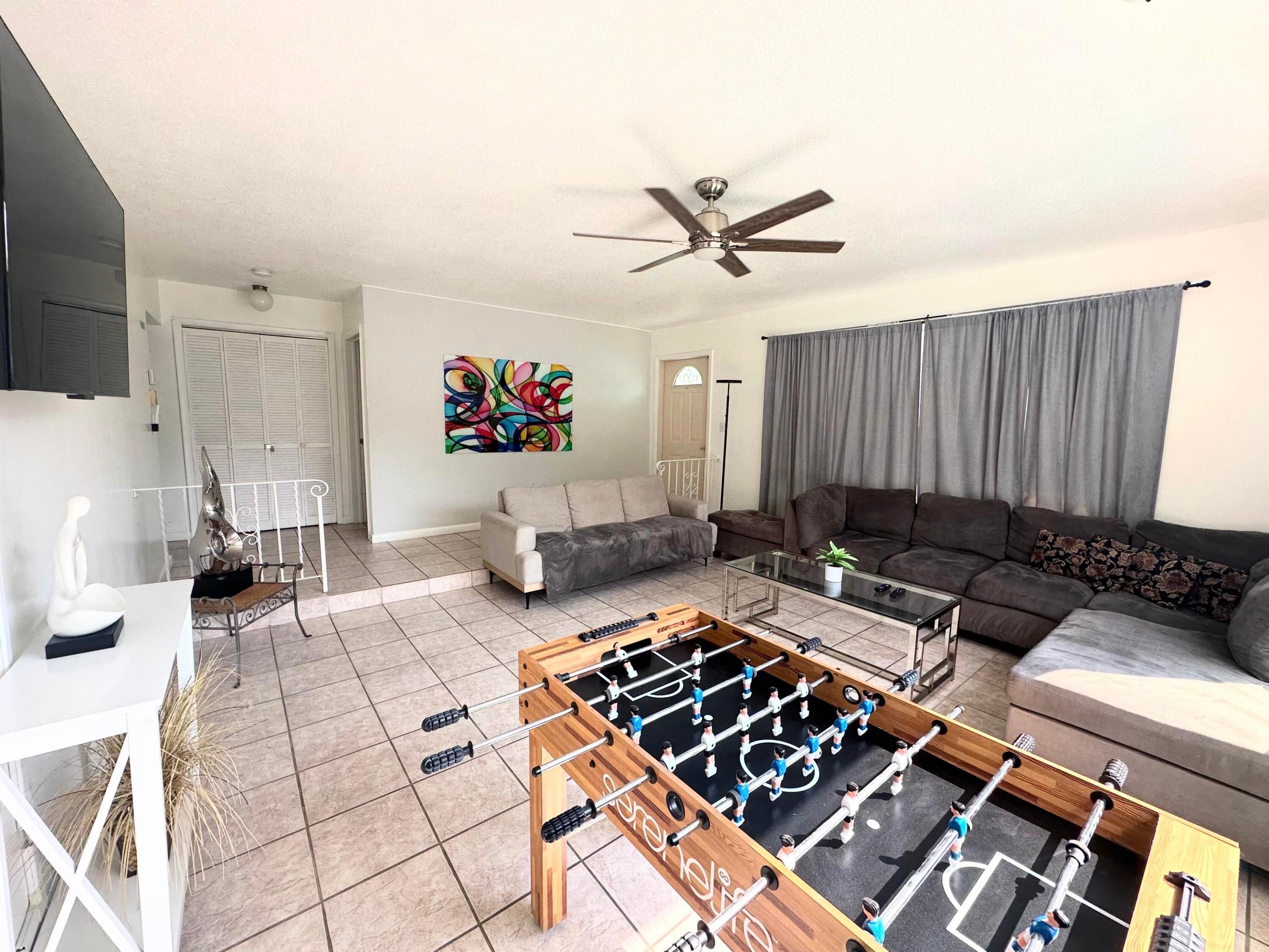 500 SE 9TH Court 1-2