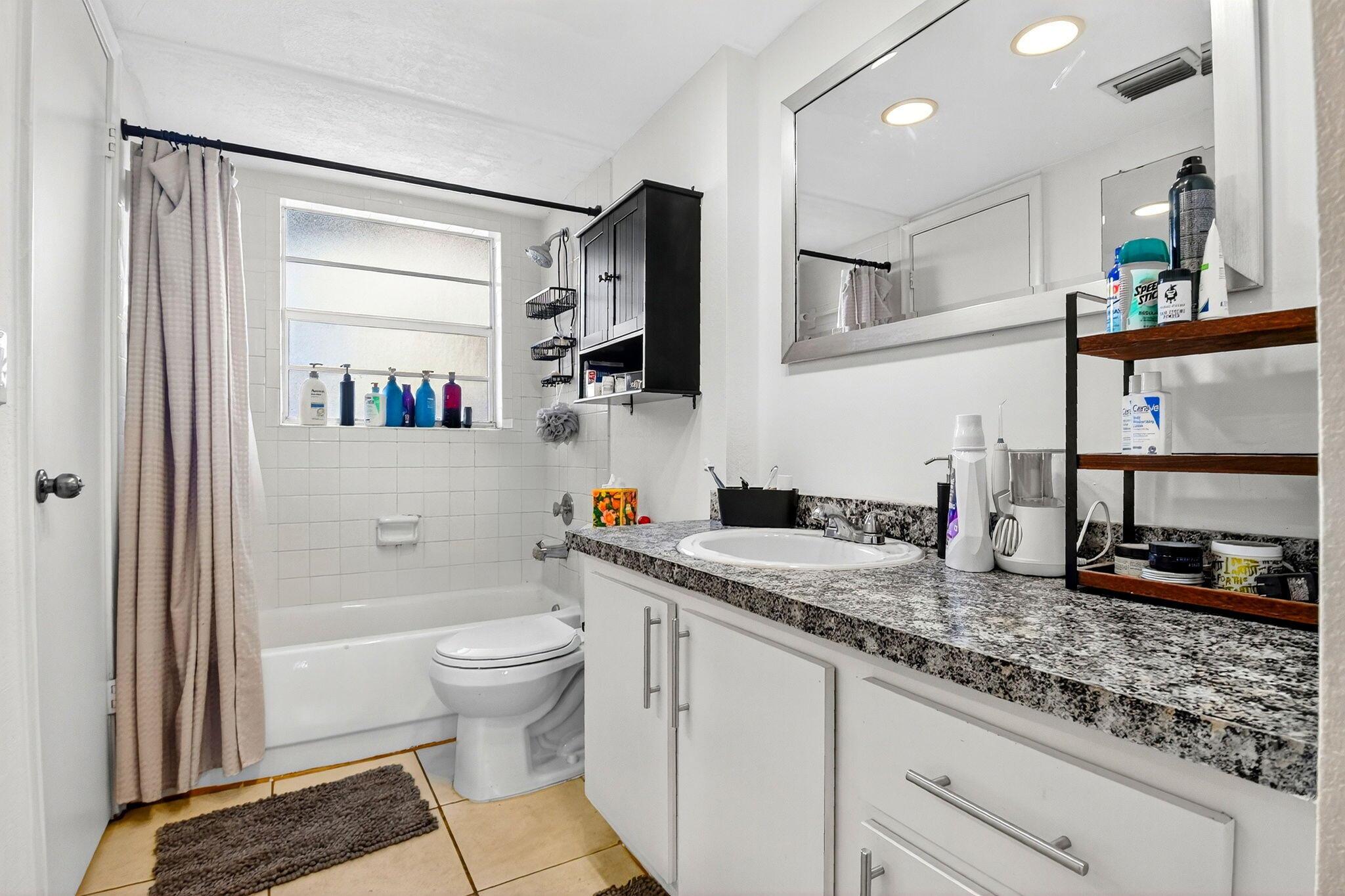 GEORGETOWN CONDO - Residential Lease