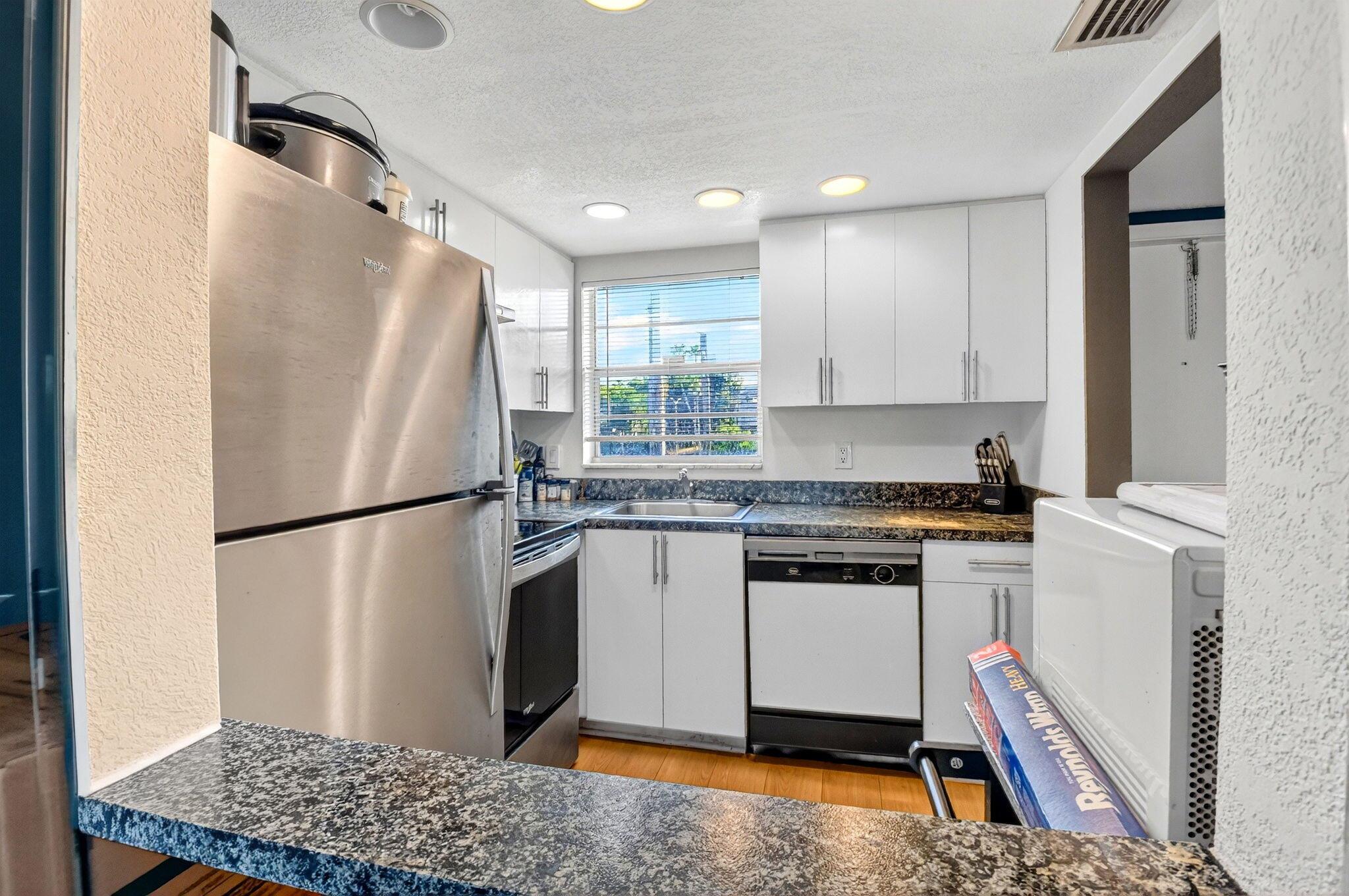 GEORGETOWN CONDO - Residential Lease