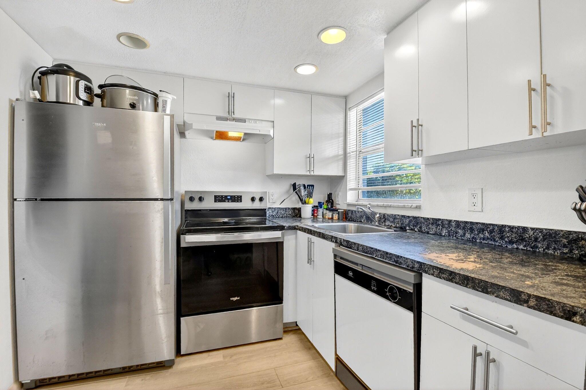 GEORGETOWN CONDO - Residential Lease