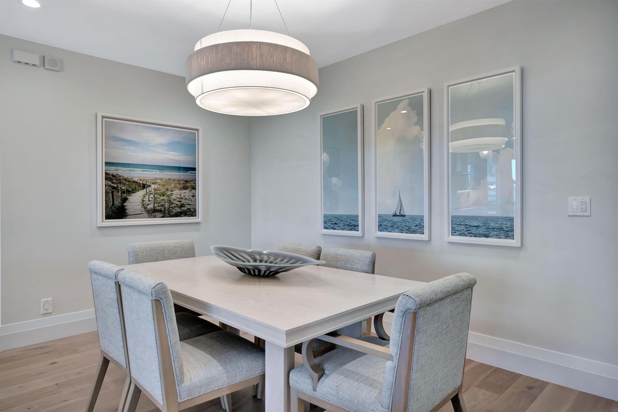 ADMIRALS COVE - Residential