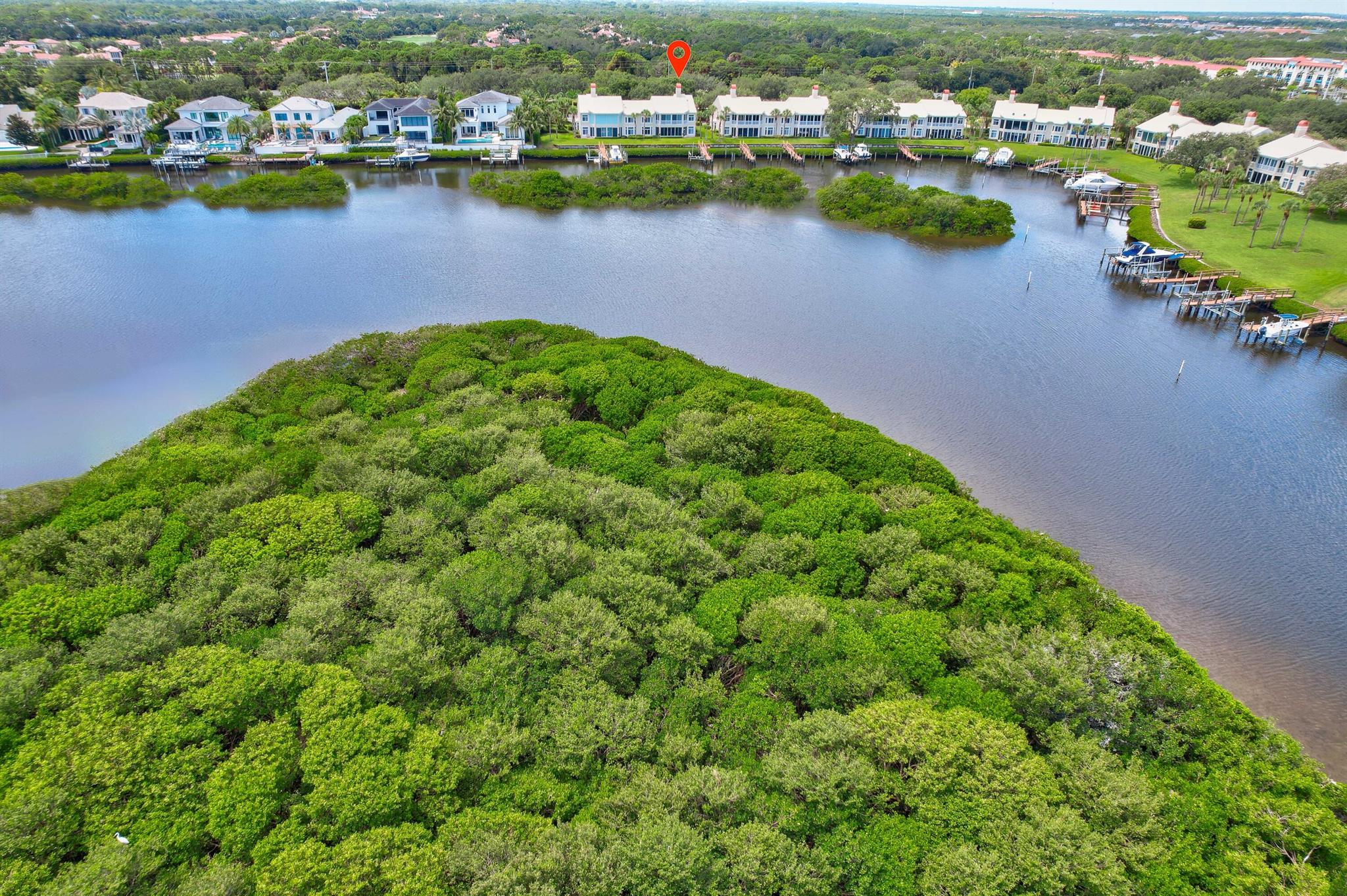 ADMIRALS COVE - Residential