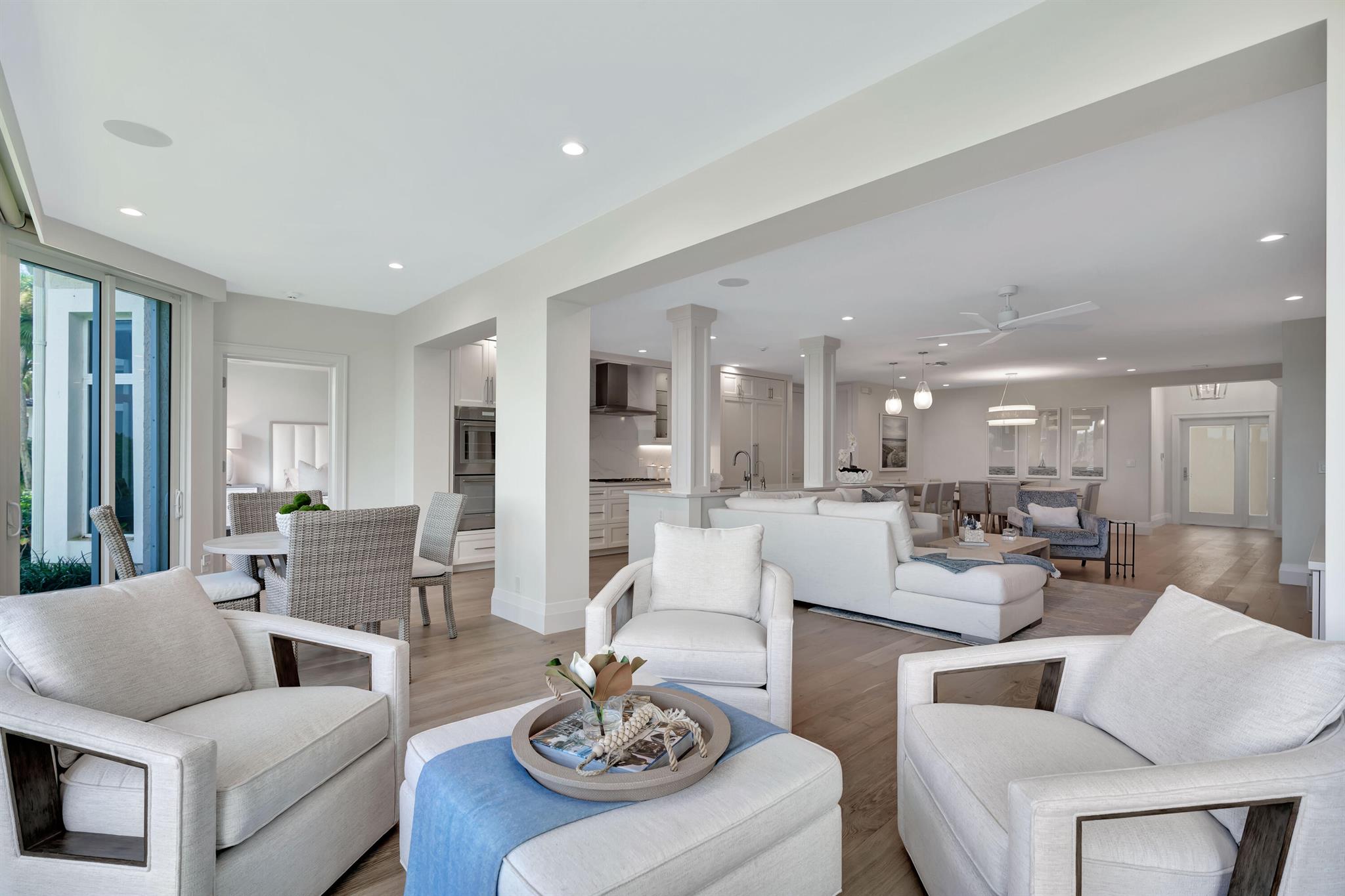 ADMIRALS COVE - Residential