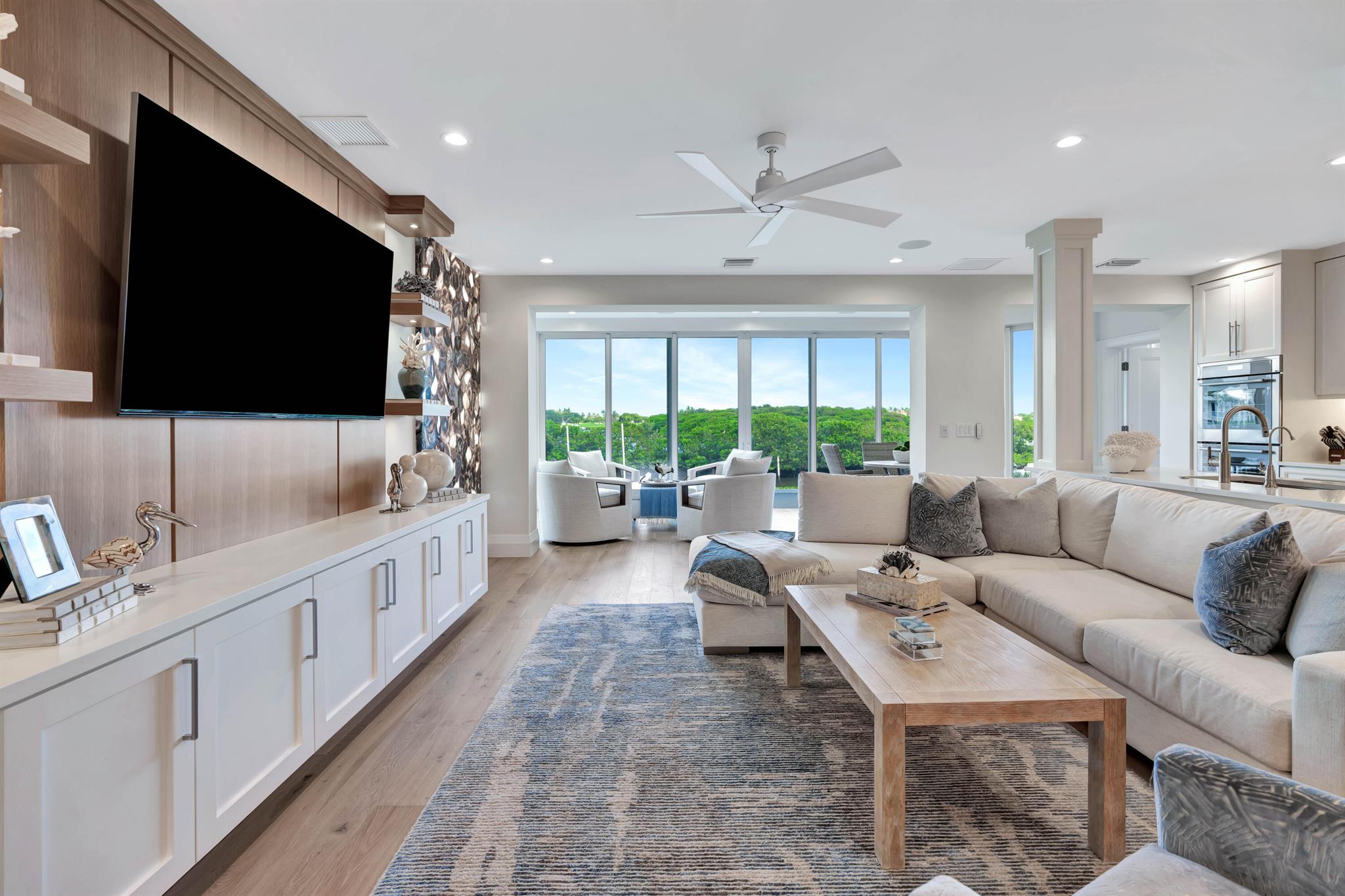 ADMIRALS COVE - Residential