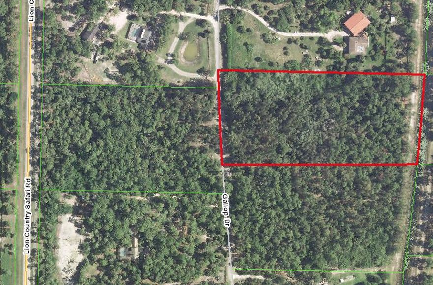 This 5 acre property in the equestrian Fox Trail community is perfect for you to build your dream farm.