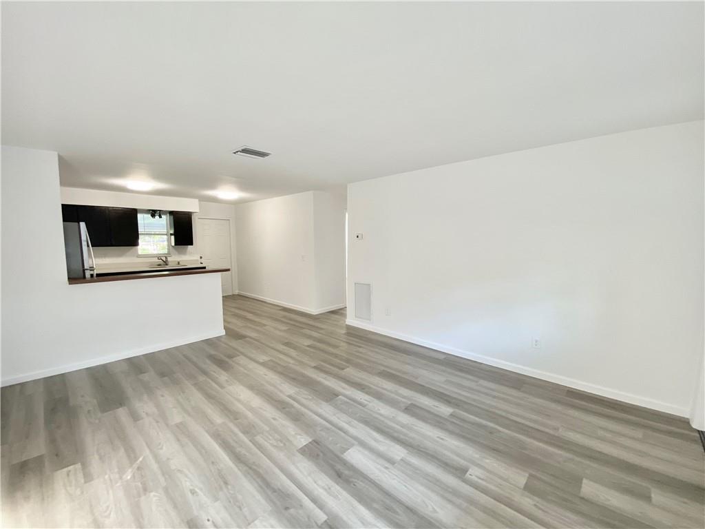 Acreage & Unrec - Residential Lease