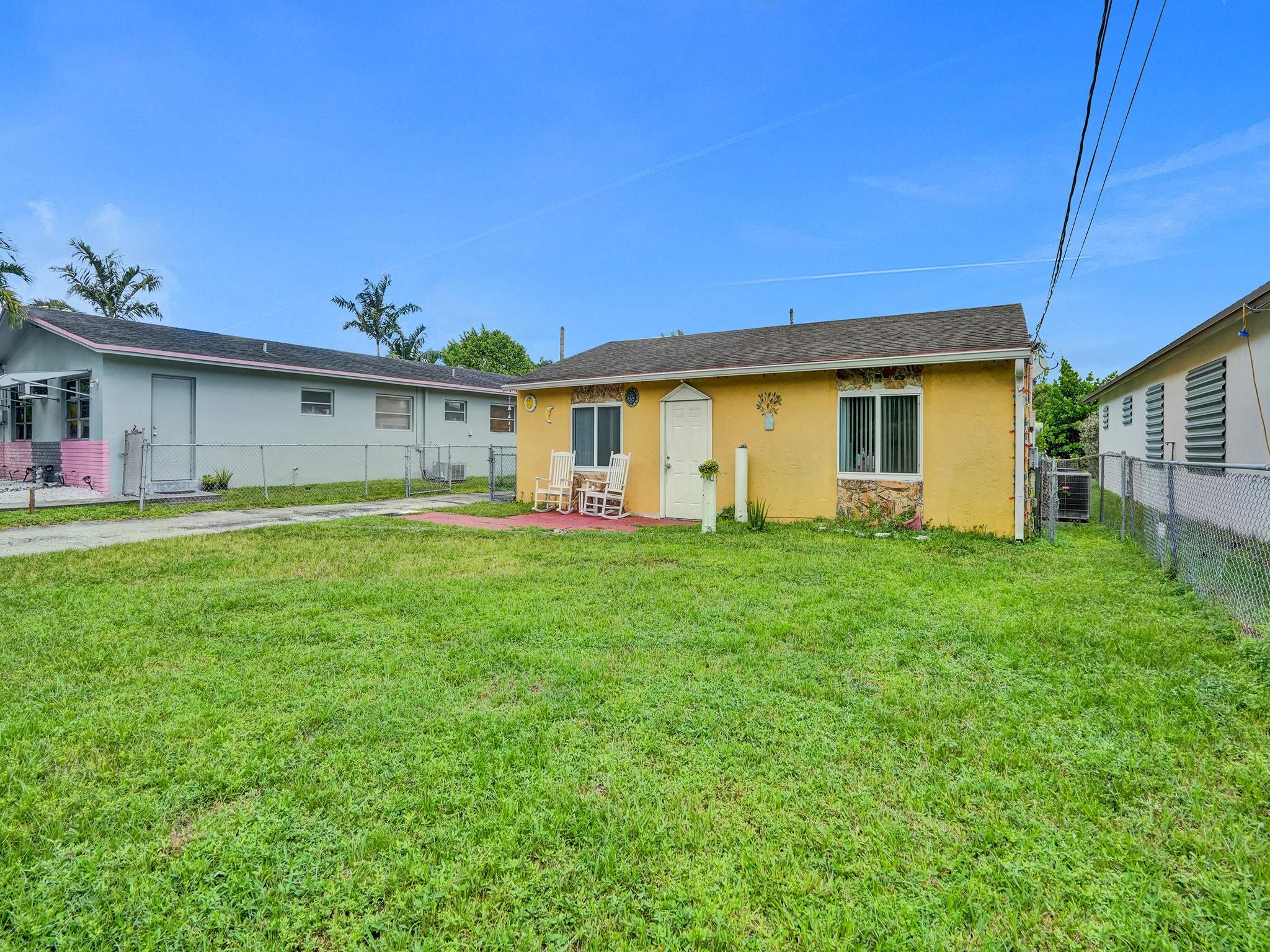 Hollywood Beach Gardens C - Residential