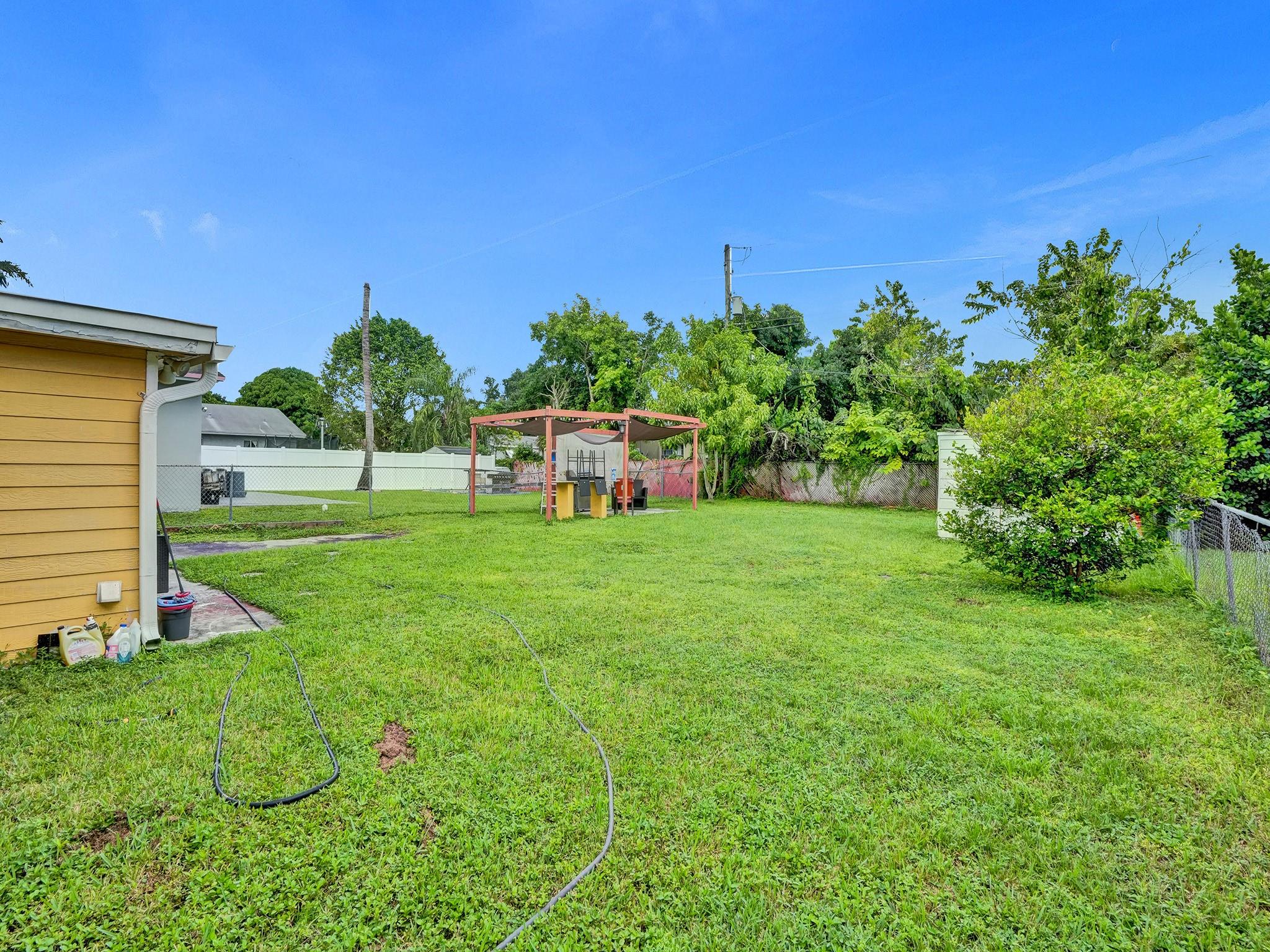 Hollywood Beach Gardens C - Residential