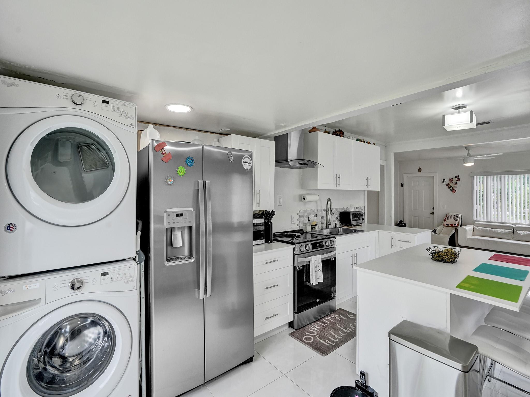 Hollywood Beach Gardens C - Residential