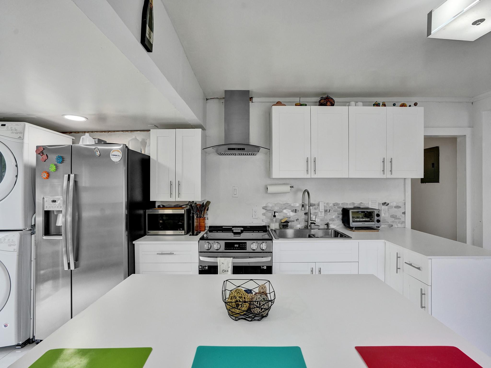 Hollywood Beach Gardens C - Residential