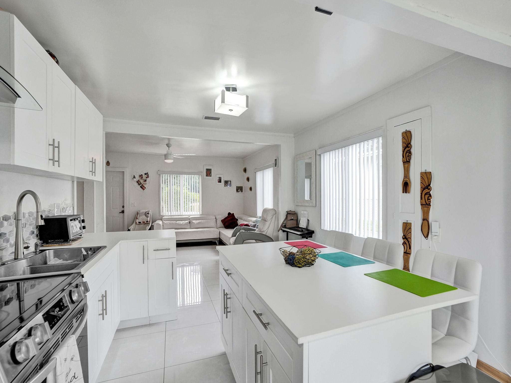 Hollywood Beach Gardens C - Residential