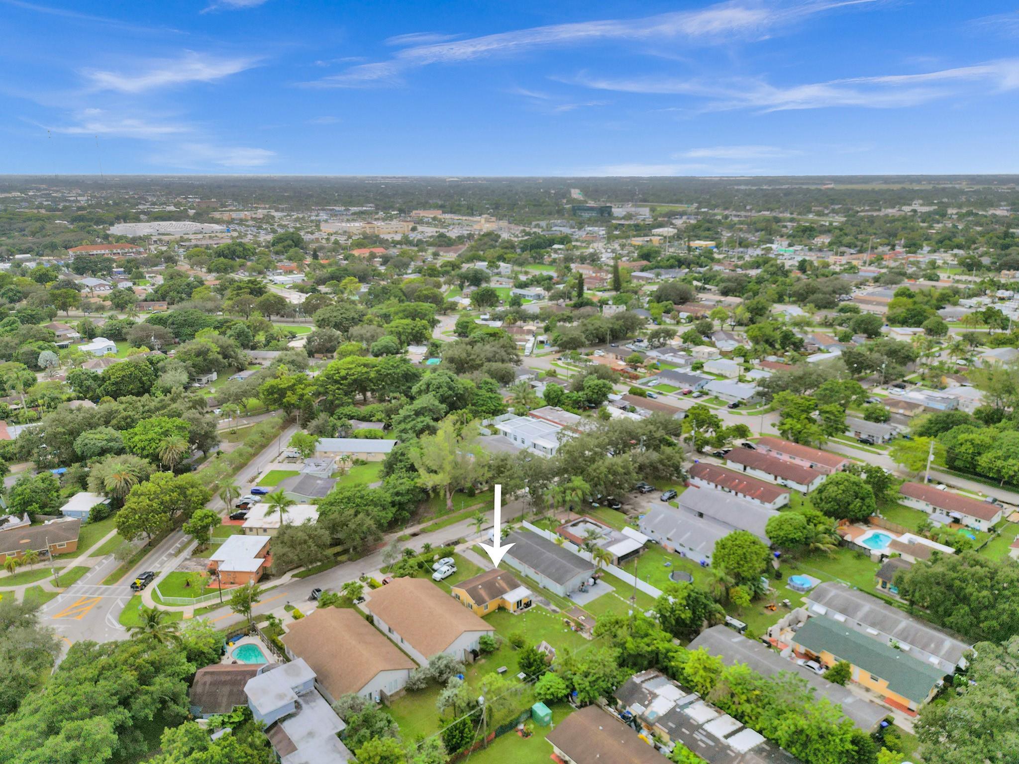 Hollywood Beach Gardens C - Residential