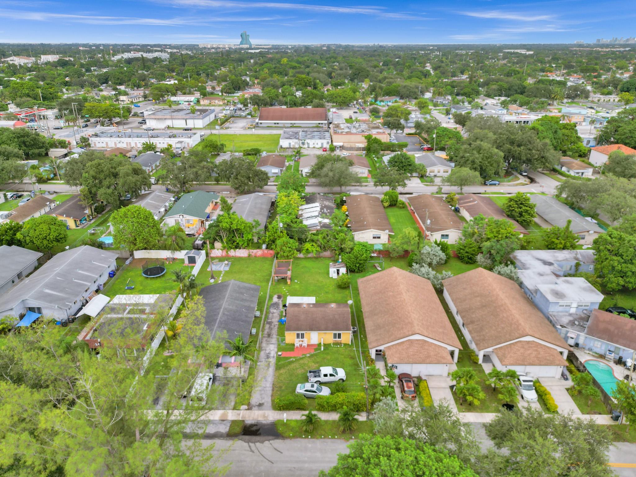 Hollywood Beach Gardens C - Residential